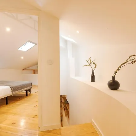 아파트 The Yellow House - Duplex 리스본