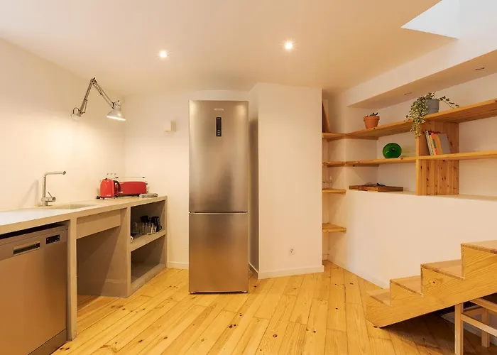 The Yellow House - Duplex Apartment