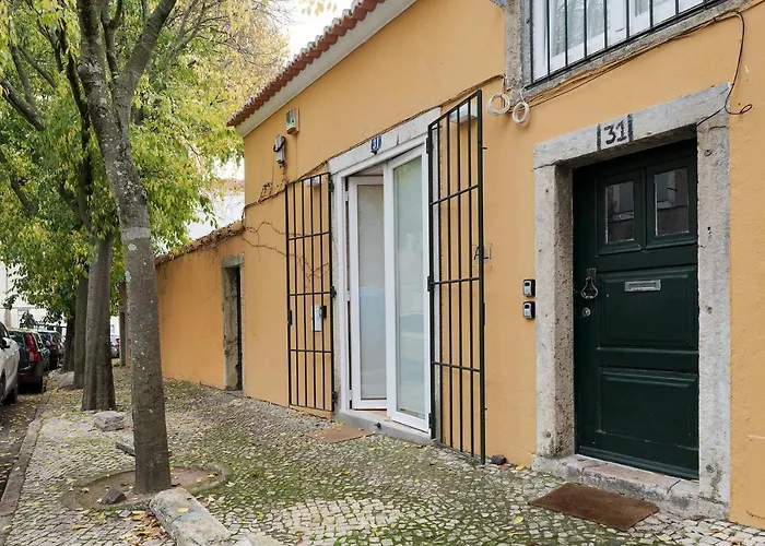 The Yellow House - Duplex Apartment Lissabon
