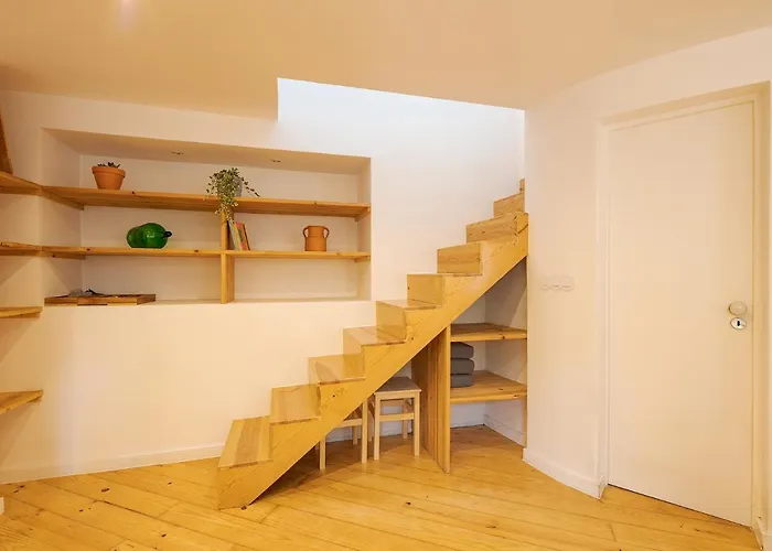 The Yellow House - Duplex Apartment *
